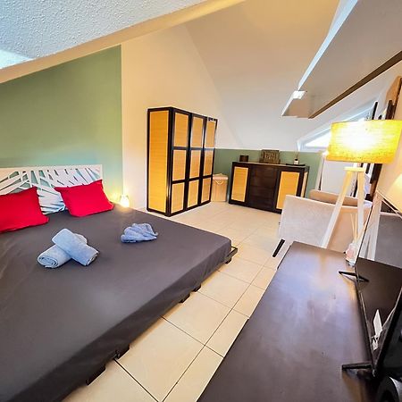 Charmant Studio Mezzanine - Caraibes Zen - Gosier - Proche De La Mer Le Gosier  Exterior photo